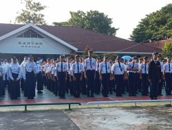 UPT SPF SMPN 13 Makassar Laksanakan Upacara Rutin Setiap Senin Sebelum Pembelajaran
