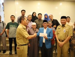 Wujud Kepedulian pada Keimanan Umat, Wali Kota Makassar Lepas 20 Jemaah Umroh