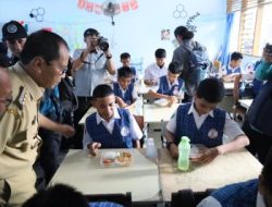 Walikota Makassar Sebut Makan Bergizi Gratis Sebagai Kunci Masa Depan