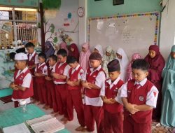 UPT SPF SDN Parinring Makassar Terapkan 7 Kebiasaan Positif Setiap Hari, Shalat Dhuha dan Senam Pagi