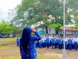 UPT SPF SMPN 51 Makassar Konsisten Gelar Upacara Bendera Setiap Senin
