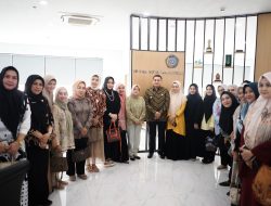 Wali Kota Makassar Tinjau Kantor TP-PKK, Dorong Penguatan Program Pemberdayaan Masyarakat