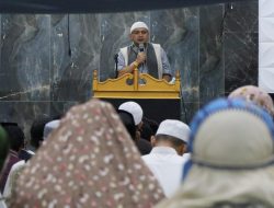 Salat Subuh Berjemaah di Maccini Sombala, Wali Kota Makassar Tegaskan Pentingnya Kebersamaan dan Harmoni