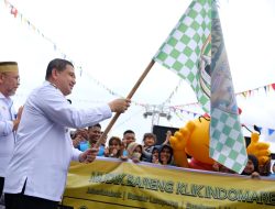 Berangkatkan 400 Pemudik dari Pelabuhan Pelindo, Wali Kota Makassar Ingatkan Keselamatan”