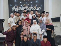 Bukber di Anging Mammiri, Golkar Makassar Tegaskan Komitmen untuk Rakyat