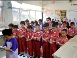 Semarak Ramadan, UPT SPF SDN Maricaya 2 Makassar Rutin Gelar Shalat Dhuha dan Tilawah Al-Qur’an