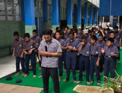 Siswa UPT SPF SMPN 10 Makassar Rutin Laksanakan Sholat Dhuha Berjamaah dalam Kegiatan Jumat Ibadah