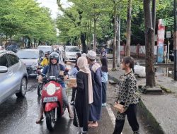 UPT SPF SD Inpres Mongisidi Makassar Gelar Kegiatan Berbagi Takjil di Bulan Ramadhan