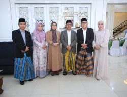 Pj Sekda Makassar Irwan Adnan Dampingi Wali Kota Salat Id di Karebosi, Lanjut Gelar Open House