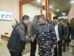 Wali Kota Makassar Munafri Sambut KSAL Muhammad Ali di Pangkalan TNI AU Sultan Hasanuddin