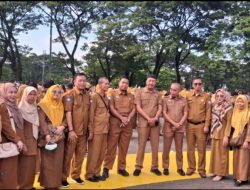 Kepala UPT SPF SMPN 24 Makassar Bersama Guru dan Staf Ikuti Apel Pagi Pasca Idulfitri di Lapangan Karebosi