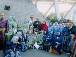 Kepala SMPN 46 Makassar dan Jajaran Hadiri Upacara Hardiknas 2025 dengan Semangat Kebhinekaan