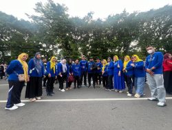 Kepsek dan Guru UPT SPF SDN Mongisidi 2 Meriahkan Car Free Day Perdana Pasca Lebaran