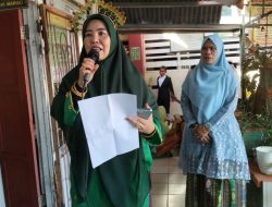 Miris, Tak Hujan Tak Banjir, Upacara Hardiknas di SD Inpres Mariso 1 Digelar di Teras karena Rob