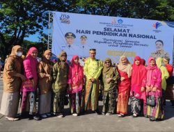 SDI Cambaya 1 Tallo Makassar Tunjukkan Semangat Kebudayaan di Upacara Hardiknas 2025