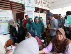 Melinda Aksa Pantau Layanan Posyandu, Apresiasi Inovasi TP PKK Kelurahan Panampu