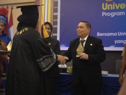 Pesan Wagub Sulbar ke Wisudawan: Jadilah Problem Solver, Bukan Sekadar Pemilik Gelar