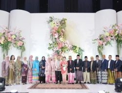 Munafri Hadiri Acara Mappetuada Aliyah, Putra IAS dan Putri Almarhum IYL