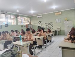 SMPN 12 Makassar Laksanakan UAT, Kepala Sekolah Tekankan Disiplin dan Integritas