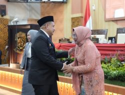 Apiaty Amin Syam Dilantik, Munafri-Aliyah Tunjukkan Kekompakan di DPRD Makassar