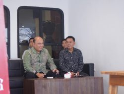 Camat Biringkanaya Dampingi Kadis PTSP Makassar dalam Grand Opening Papito Coffee and Space