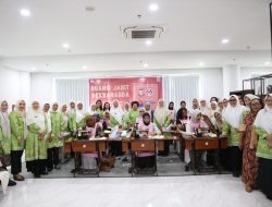 Dekranasda Makassar Buka Ruang Kreatif bagi Perajin Perempuan Lewat Pelatihan Menjahit