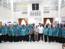 TP PKK Makassar Matangkan Sistem Pendataan Keluarga Terintegrasi Lewat Bimtek Dasawisma