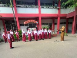 Upacara Bendera di SDN Kakatua Makassar Menanamkan Nasionalisme dan Karakter Sejak Dini
