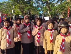 Kepala SD Inpres Rappokalling 2 Makassar Hadiri Apel Besar Hari Pramuka ke-64 di Pantai Losari