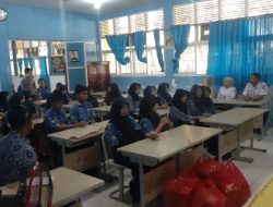 SMPN 22 Makassar Gelar Kegiatan Literasi “Diskominfo Goes to School” Bersama Siswa