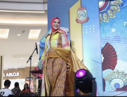 Lestarikan Wastra Sulsel, TP PKK Makassar Gelar Kompetisi Fashion Show di Gebyar PKK