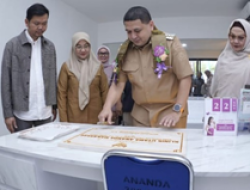 Wali Kota Munafri Resmikan Klinik Ananda Didampingi Kadinkes Makassar