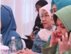 Kadis Dinkes Makassar Dukung “Gerakan Membaca Buku KIA” TP PKK Sulsel untuk Wujudkan Generasi Emas 2045