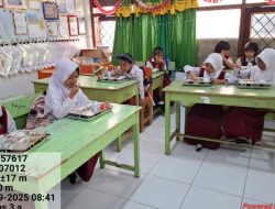 Program MBG Resmi Dimulai, SDI Mariso 2 Makassar Suguhkan Makanan Sehat untuk Siswa