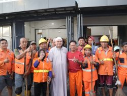 Munafri Ngopi Bareng Warga Bara-Baraya Utara Sebelum Kerja Bakti