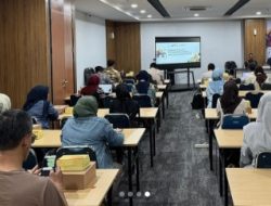 Dispar Makassar Jadi Narasumber dalam Sosialisasi DPMPTSP Bahas Solusi bagi Pelaku Usaha