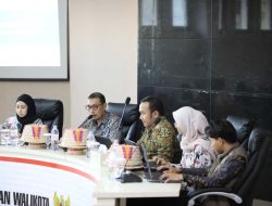 Sekda Zulkifly Pimpin Pembahasan Evaluasi AKIP 2025 Bersama Tim KemenpanRB