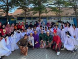 SMPN 54 Makassar Gelar Upacara Bendera HUT Kemerdekaan RI ke-80