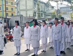 SMPN 2 Makassar Gelar Upacara Bendera Peringati Hari Kemerdekaan ke-80 RI