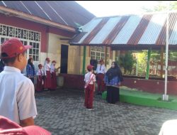 SDN Mattoanging 2 Makassar Gelar Upacara Bendera Peringati Hari Sumpah Pemuda ke-97
