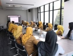 Wujudkan Pelayanan Prima, DPMPTSP Makassar Bahas Sertifikasi Kesehatan MBG