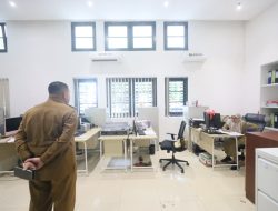 Munafri Sidak Pelayanan di Balai Kota, Temukan Ruangan Tanpa Pegawai