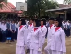 Semarak Kemerdekaan ke-80 RI: SMPN 14 Makassar Kokohkan Nilai Nasionalisme Lewat Upacara Bendera