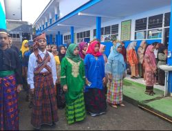 SMPN 45 Makassar Gelar Upacara HGN 2025 dan Berikan Penghargaan kepada GTK Berprestasi