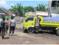 Buruh di Makassar Tewas Ditikam Rekan Kerja Saat Muat Pasir di Tamalanrea