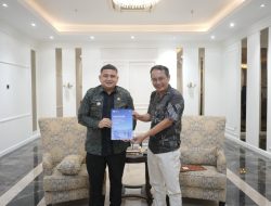 Makassar Kian Inklusif, Yayasan Kota Kita Surakarta Serahkan Profil Disabilitas Lengkap ke Munafri
