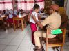 Sukseskan Program Pemerintah, Siswa SD Inpres Mangga Tiga Jalani Pemeriksaan Kesehatan