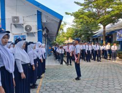 SMPN 49 Makassar Terapkan Permendikdasmen Nomor 4 Tahun 2026 dalam Upacara Bendera