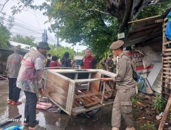 Tegas Tapi Humanis, Panakkukang Tertibkan Lapak dan Siapkan Solusi Pedagang