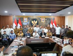 Wali Kota Makassar-Menko Pangan Bahas Percepatan Implementasi PSEL